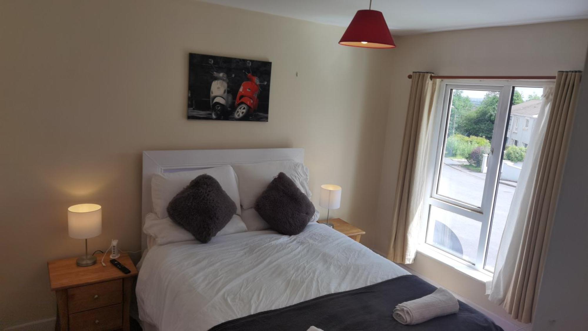 Travelmore Letterkenny Room photo