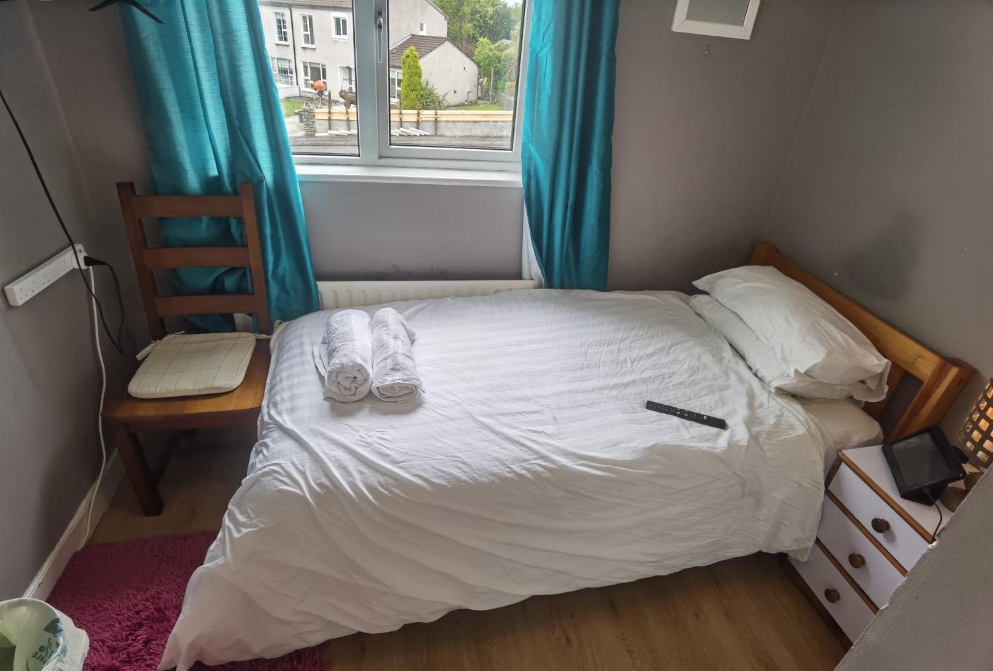 Travelmore Letterkenny Room photo